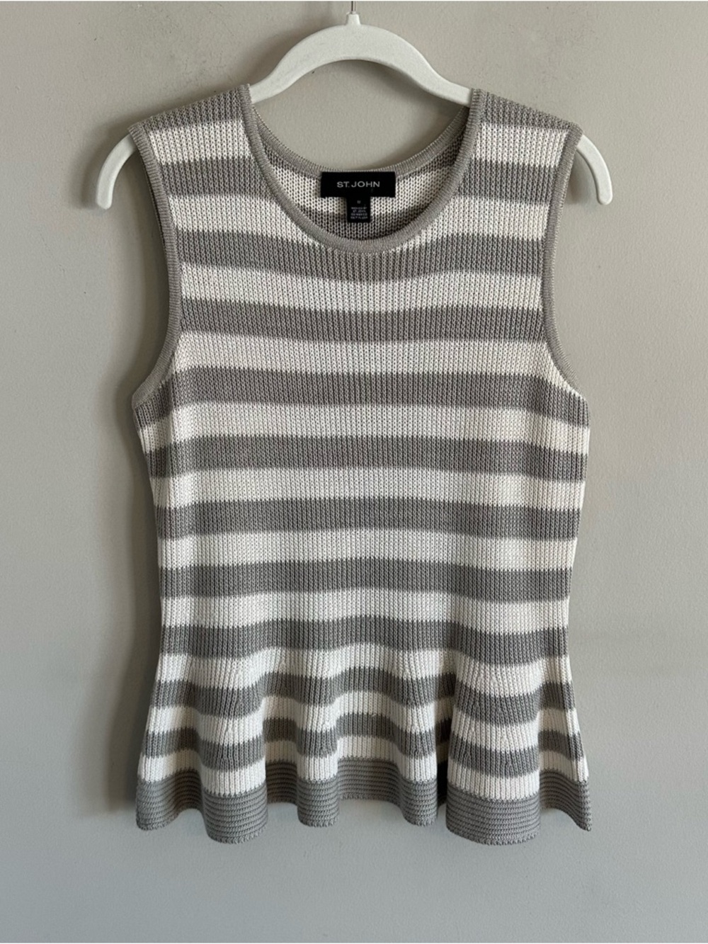 St. John Striped Knit Peplum Top Limestone Grey White Sleeveless Tank Wool M